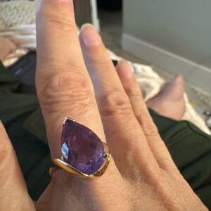 Elegant Genuine Amethyst 5 Carat Gold Ring